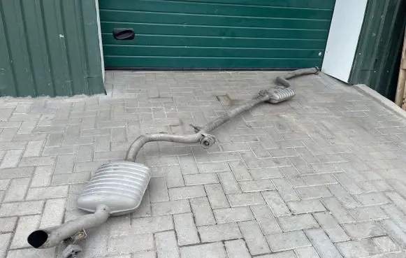 BMW 3 E90 E91 Muffler/silencer 7795777 2130508 7795776
