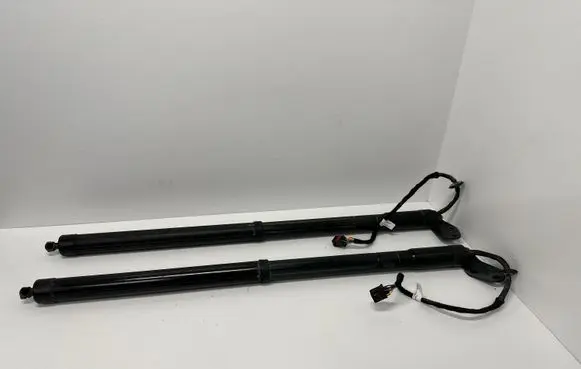 Porsche Cayenne (92A) Tailgate strut 7P5827851D