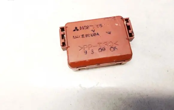Mitsubishi Carisma Other control units/modules mb953355