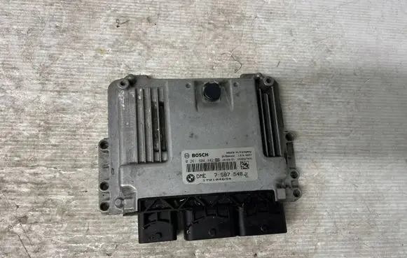 Mini One - Cooper Coupe R56 Engine control unit/module 7587548