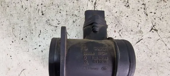 Volkswagen PASSAT B5 Mass air flow meter 0281002216