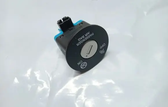 Hyundai i30 Passenger airbag on/off switch 