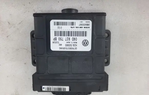 Volkswagen Touareg I Gearbox control unit/module 09D927750BP