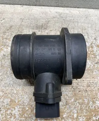 Volkswagen Golf IV Mass air flow meter 0280217121