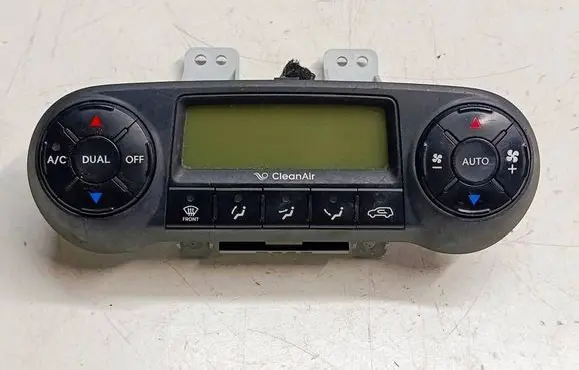 Hyundai ix35 Climate control unit 972502Y601U3 972502Y601 A2C32577500