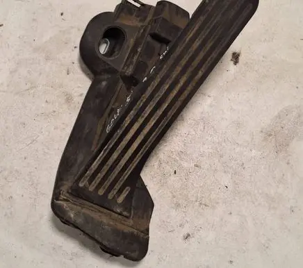 Volkswagen Golf V Accelerator throttle pedal 6PV00874500 1K2721503M