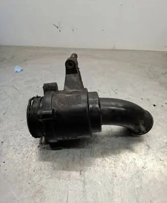 Air intake hose/pipe