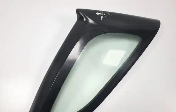 Jaguar XF X250 Rear side window 0000652