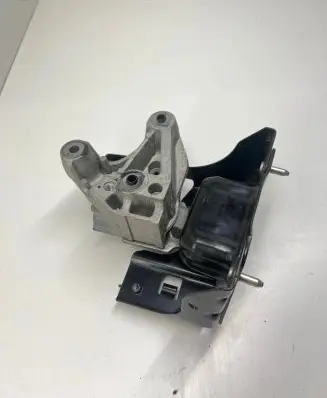 Citroen C4 Cactus Engine mount bracket 9807450680 98102169