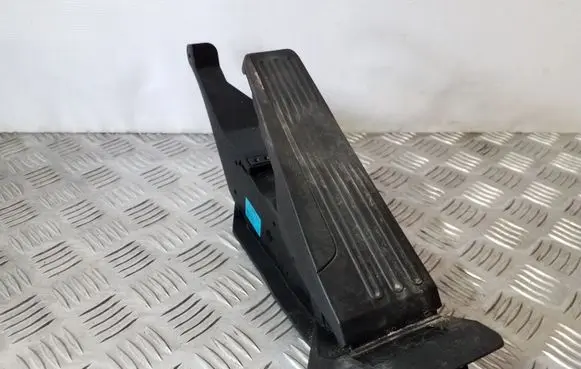 Infiniti EX Accelerator throttle pedal 0280755140 180021BA0B