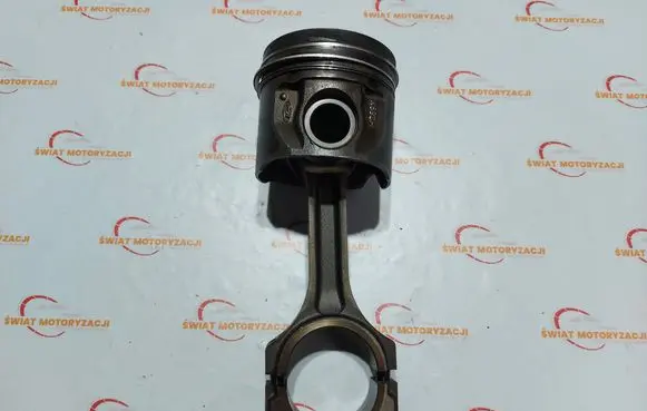 Ford Transit Piston with connecting rod H268X