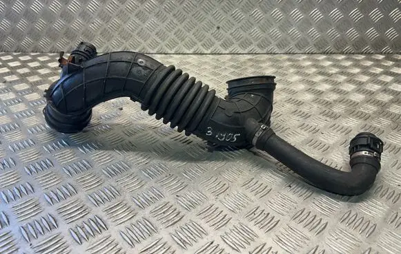 BMW 1 F20 F21 Turbo air intake inlet pipe/hose 7810745