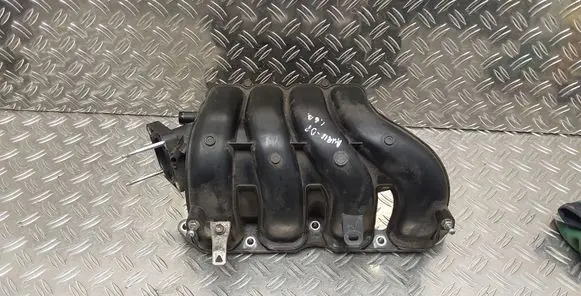 Toyota Auris 150 Intake manifold