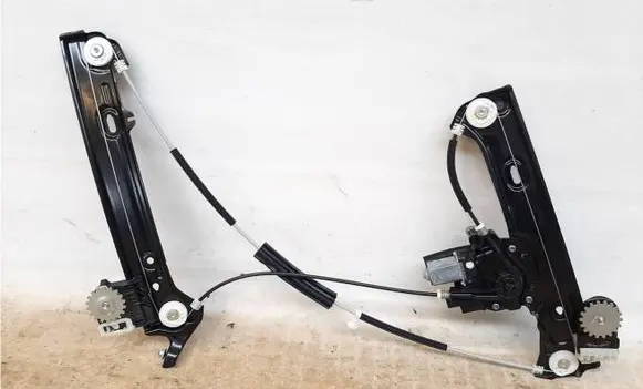 BMW 4 G22 G23 G24 G26 Front door window regulator with motor 5A071C4
