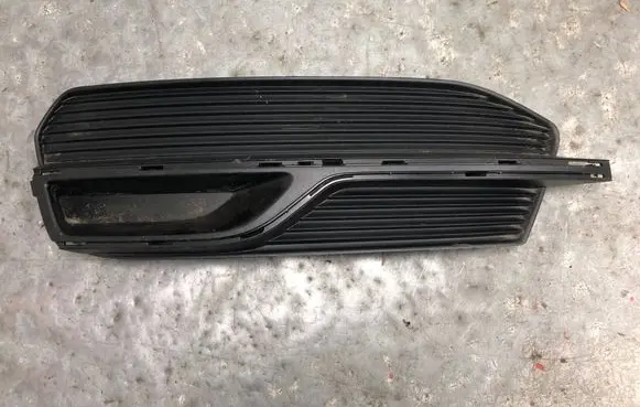 Audi A3 S3 8V Front bumper lower grill 8V4807681A-BILI 8V4807681A