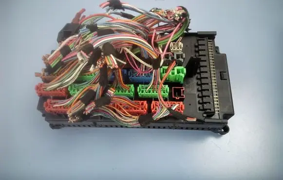 Mercedes-Benz ML W163 Fuse module 1635450205