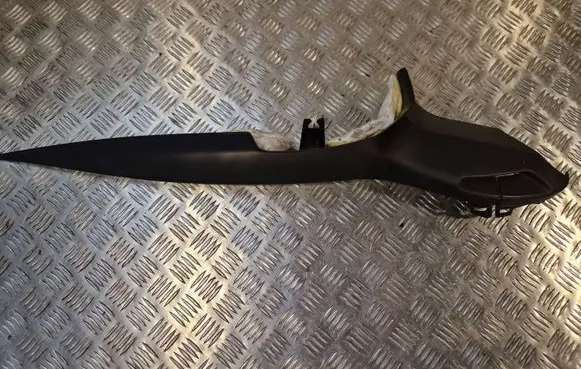 BMW X6 E71 (B) pillar trim (top) 6979851 10859510