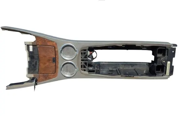 BMW 5 E39 Center console 8223326 51168223326 E082050023
