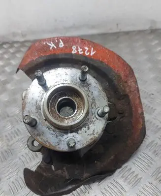 Mazda 3 I Front wheel hub