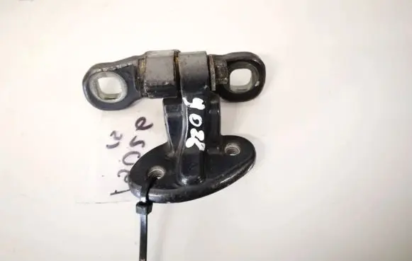Volvo V50 Rear door lower hinge 30715358
