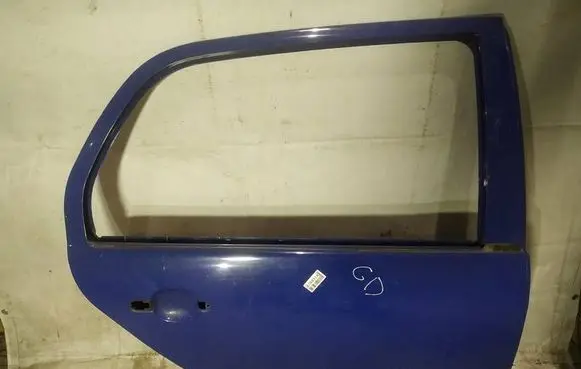 Skoda Fabia Mk1 (6Y) Rear door melynos