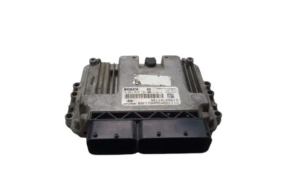 Hyundai i30 Engine control unit/module 0281018134 391142A413