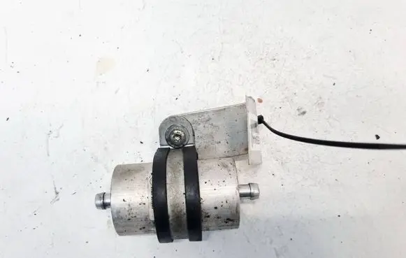 Subaru B9 Tribeca Fuel filter 