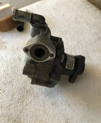 Audi A5 8T 8F Power steering pump 8K0145154F 8K0145154