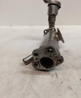 BMW 3 E46 EGR valve cooler E469638
