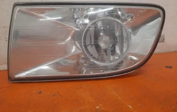 Skoda Octavia Mk2 (1Z) Front fog light 1Z0941699