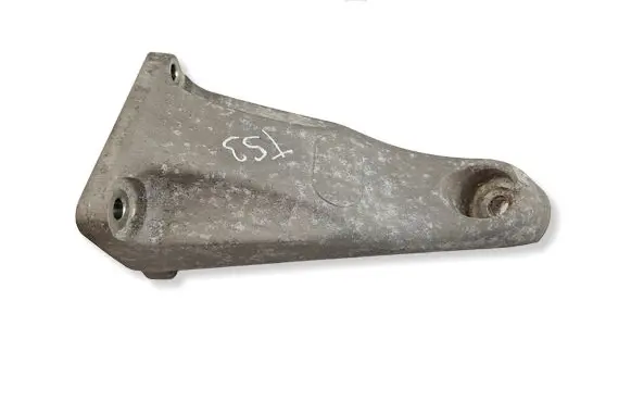 Maserati GranCabrio M145 Engine mounting bracket SX222317