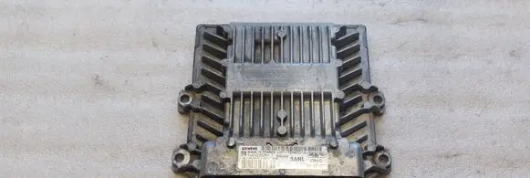 Ford Focus Engine control unit/module 4M5112A650JL 5WS40303KT