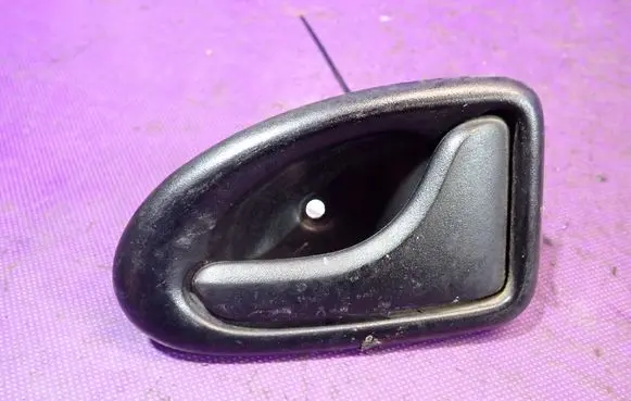 Renault Master II Front door interior handle 
