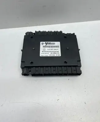 Volkswagen Touareg I Comfort/convenience module 7L6937049K 05066523 H49S2703