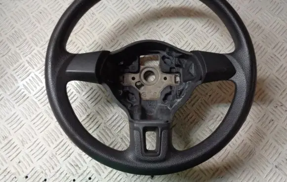Volkswagen Golf Plus Steering wheel 5K0419091H