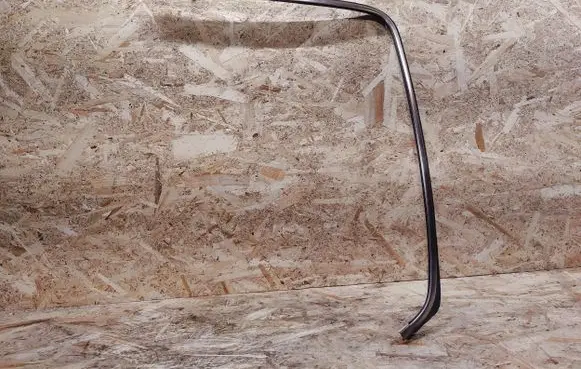 Mercedes-Benz S W220 Rear glass trim 