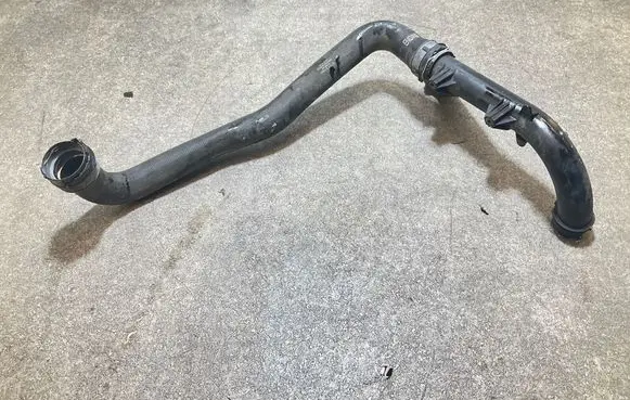Mercedes-Benz Sprinter W907 W910 Engine coolant pipe/hose A9075010600 DBL625416