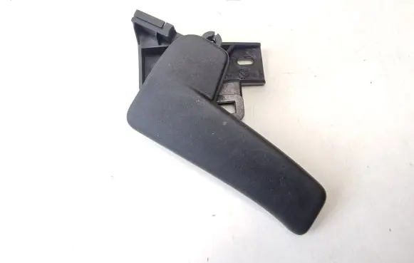 Volkswagen Jetta VI Engine bonnet (hood) release handle 5C1823533