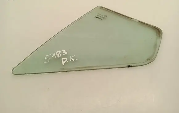 Toyota Yaris Front door vent window glass four-door 43R00097