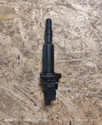 Citroen C4 Grand Picasso High voltage ignition coil 0221504470 8647689