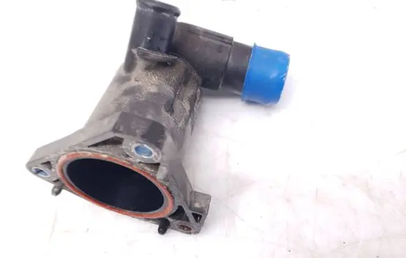 Toyota Yaris Thermostat/thermostat housing