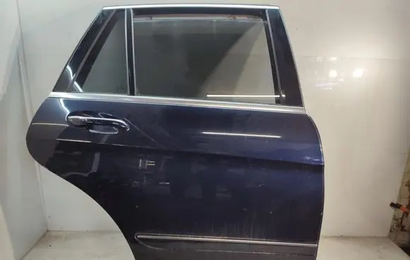 Mercedes-Benz R W251 Rear door
