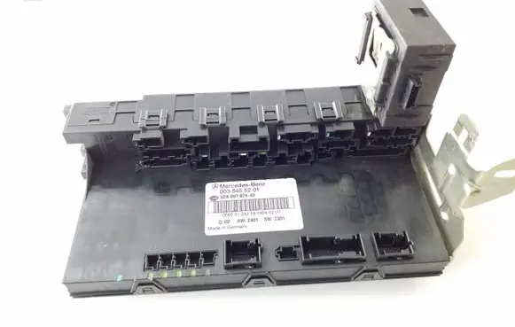 Mercedes-Benz C W203 SAM control unit A0035455201 5DK00797440