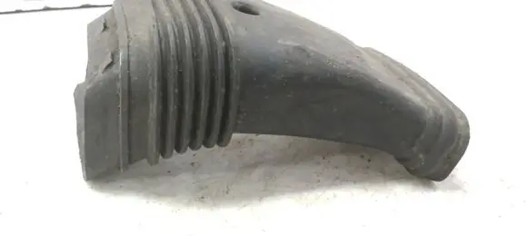 Ford Focus Air intake hose/pipe 7M519E635BC 76899629