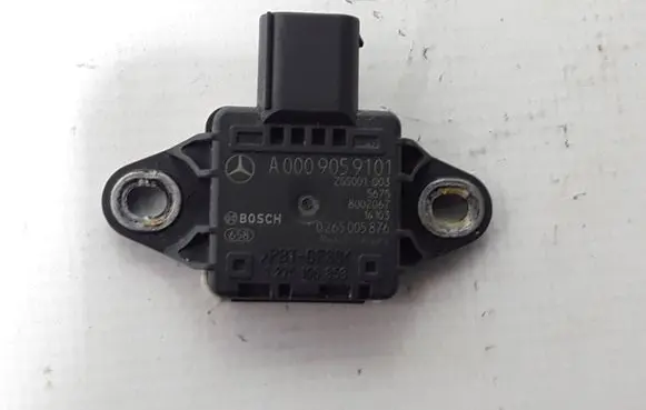Mercedes-Benz CLS C218 X218 Sensor A0009059101