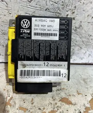 Volkswagen PASSAT B6 Airbag control unit/module 3C090605J