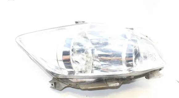 Toyota Auris 150 Headlight/headlamp 8111002A90