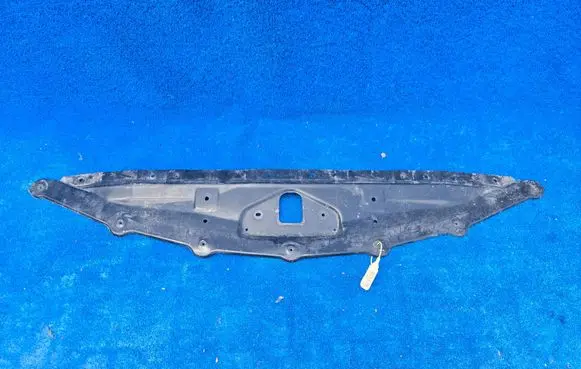 BMW 6 E63 E64 Top upper radiator support slam panel 7046420