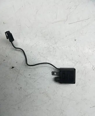 BMW X5 E53 Aerial antenna filter 8380945