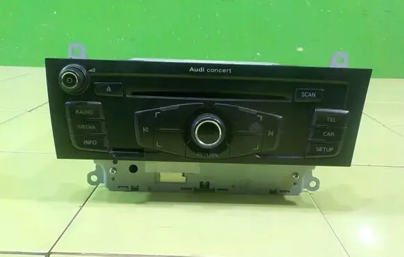 Audi A5 8T 8F Radio/CD/DVD/GPS head unit 8T2035186P WP145